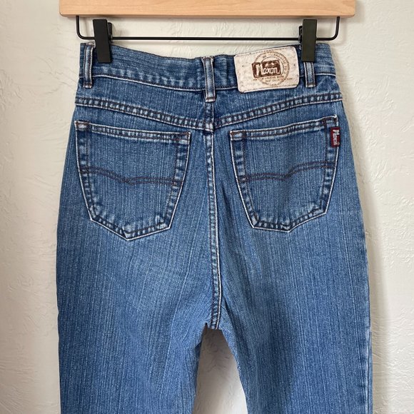 90s High Waist Tapered Denim Jeans - Picture 4 of 6